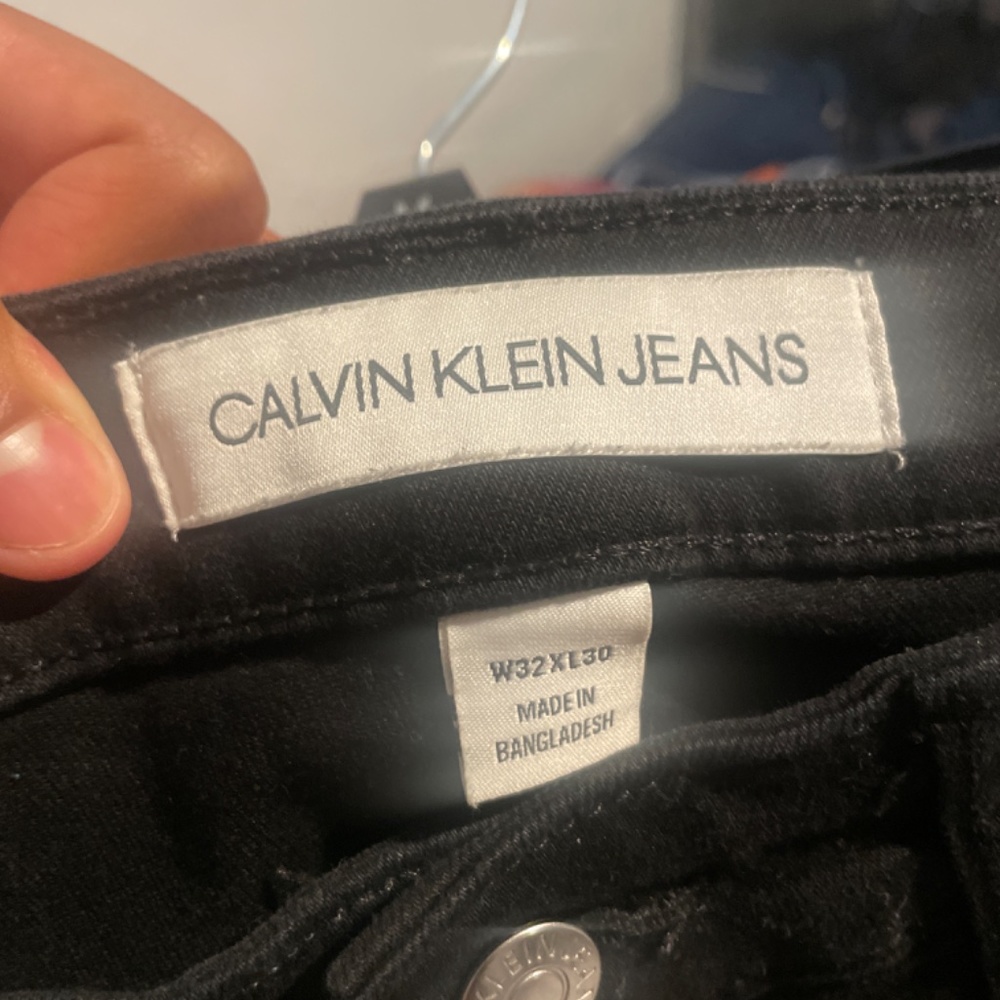 Jeans - Picture 3 of 3